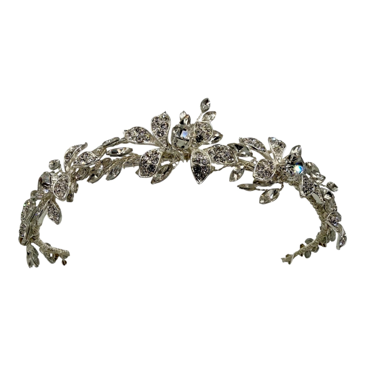 Tiara RA181